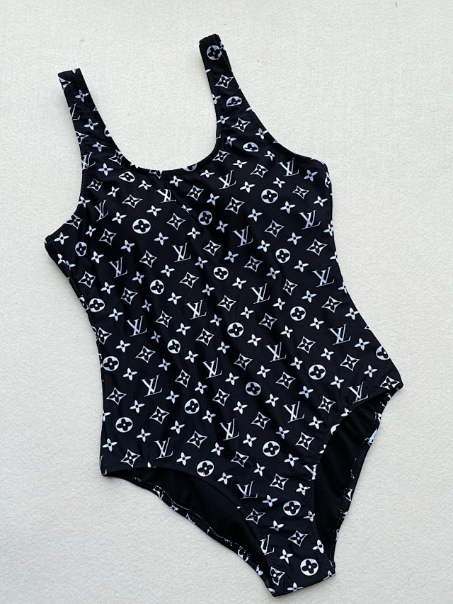 LV bikini: seller detail photo 5
