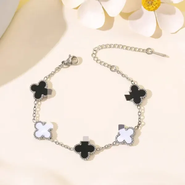 Van Cleef & Arpels Alhambra Five Motifs Bracelet Black and White Mother-of-Pearl - 1