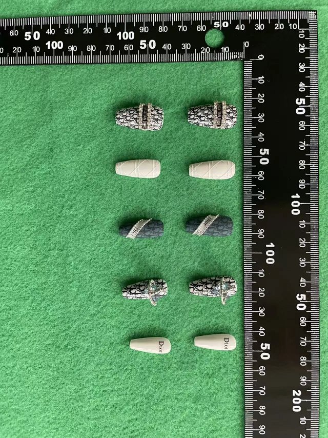 DIOR Nail Art: seller detail photo 12