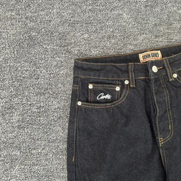 Design Wide-Leg Straight-Cut Light Wash Jeans - 2