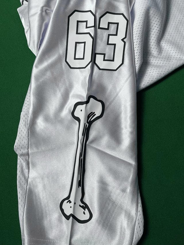 Supreme: seller detail photo 5