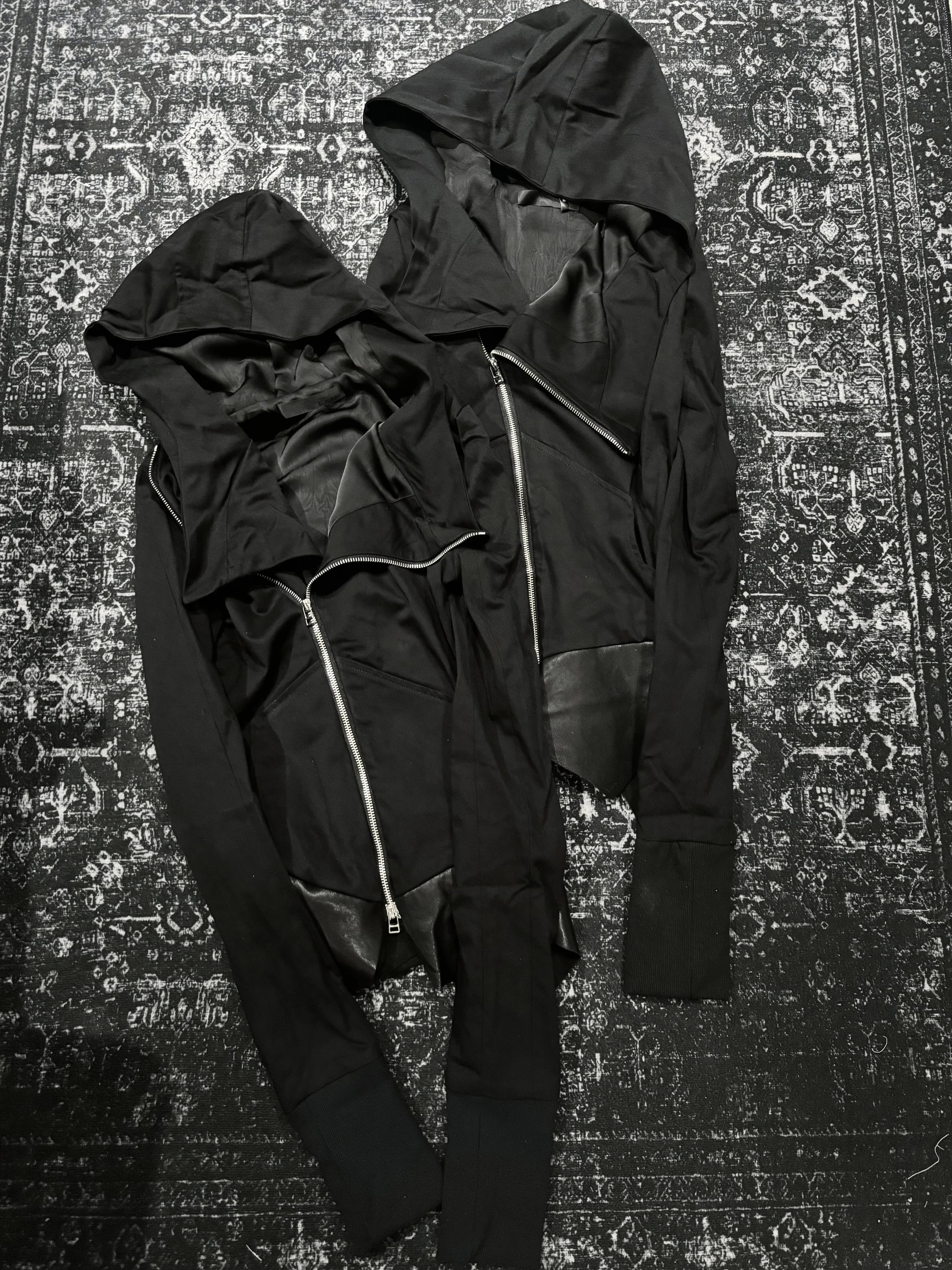Photo 3