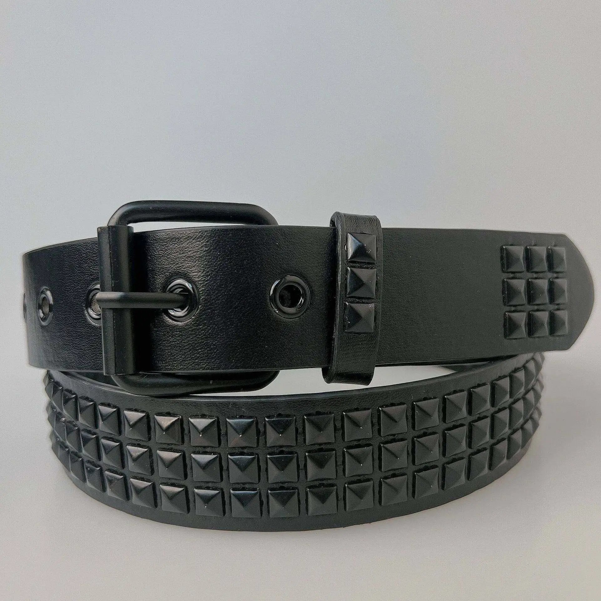 Black Belt with Black Pyramid Studs 3.5*105