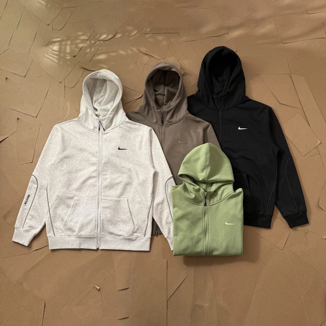 NIke hoodie: seller detail photo 1