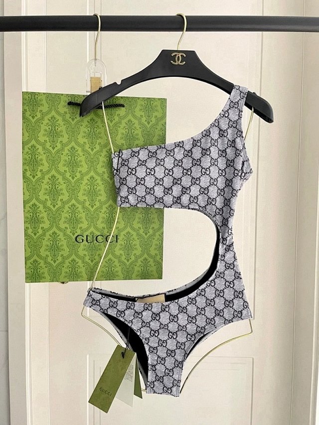 GUCCI bikini: seller detail photo 6