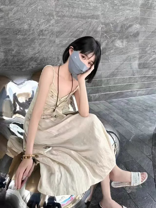 Christian Dior sandals: seller detail photo 7