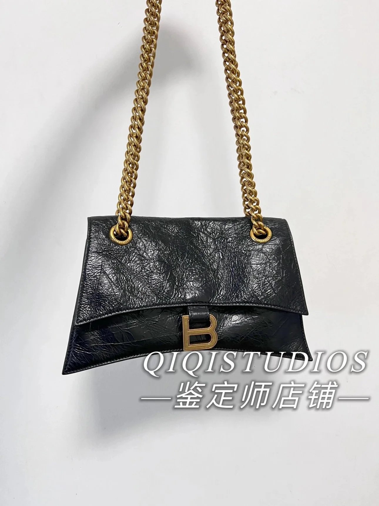 B*lenciaga Handbags Crush - 133029