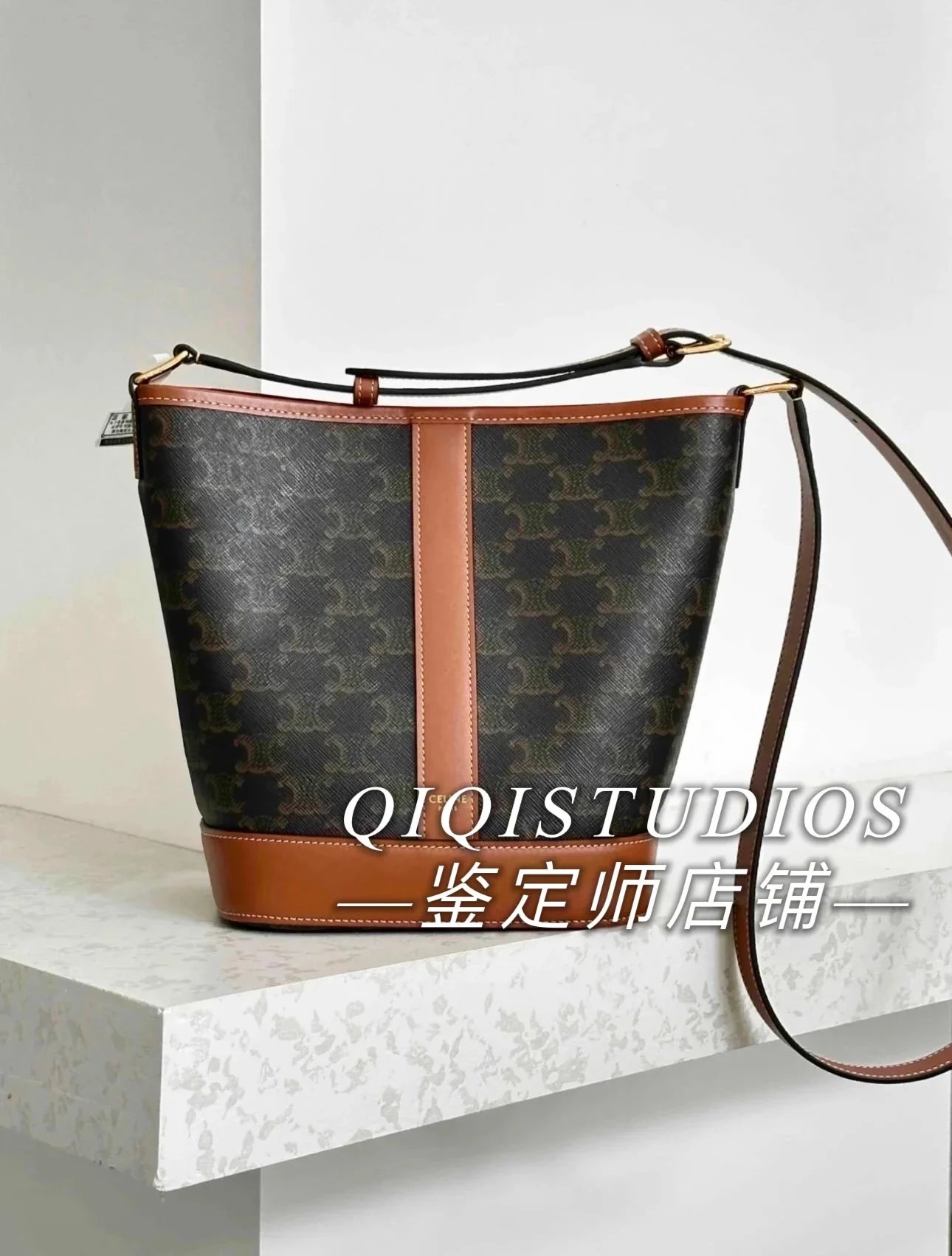 C*line Handbags  Triomphe - 133041