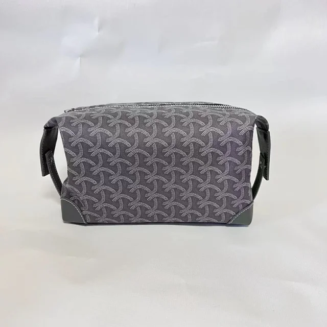Goyard Travel Bags Goyardine zippered toiletry pouch product detail image 10