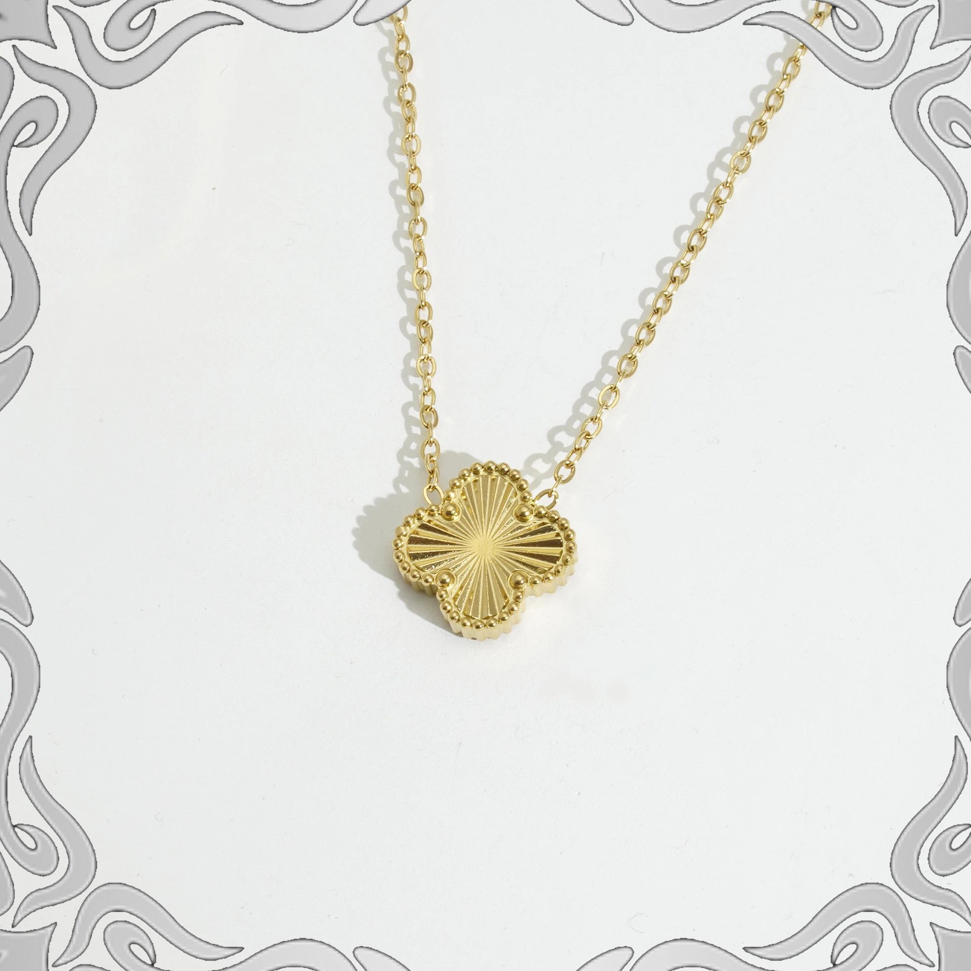 V*n Cl**f Arpels Necklace - 131961