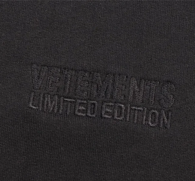 Vetements Graphic hoodies and crewneck sweatshirts product detail image 85