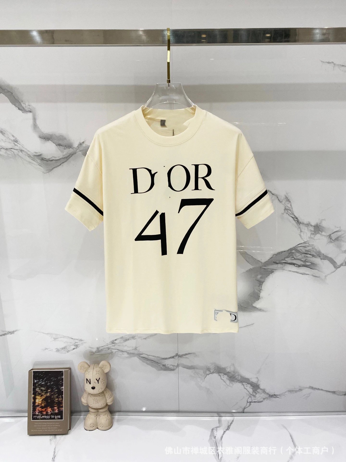 杏色D351