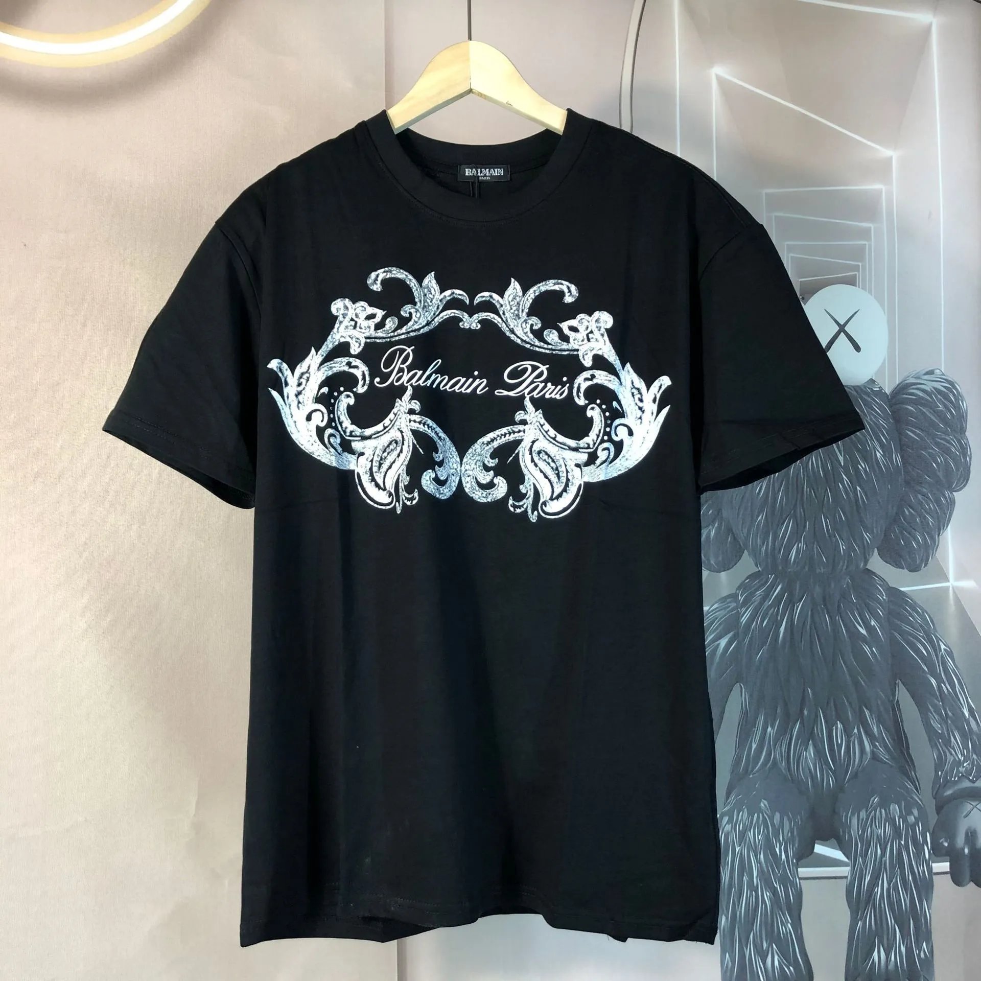 Balmain Logo Gradient Print Black T-Shirt - 7