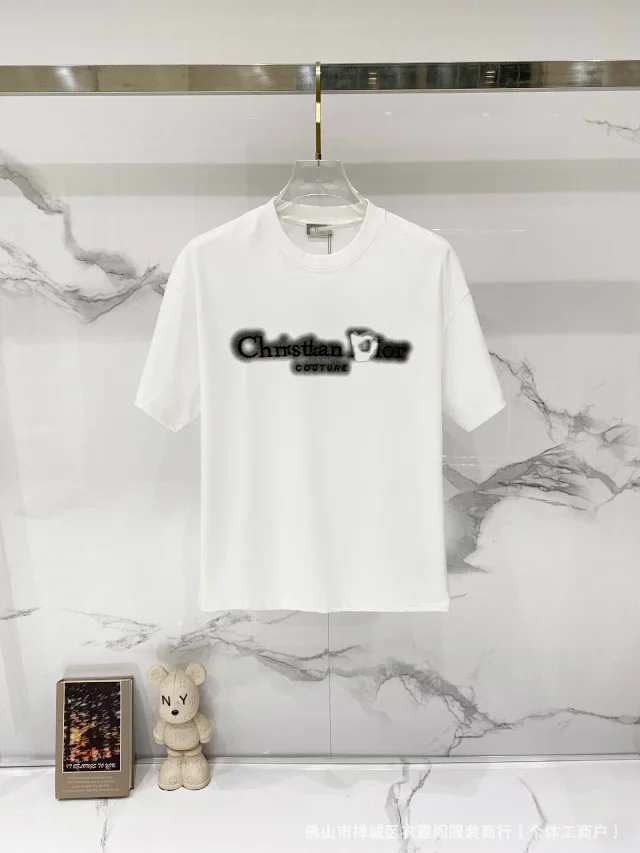 Dior T-Shirts Logo Graphic product detail image 37
