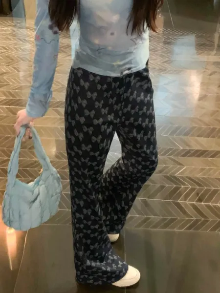 Design Bow Print Wide-Leg Pants in Dark Gray with Light Blue Top and Bag - 11