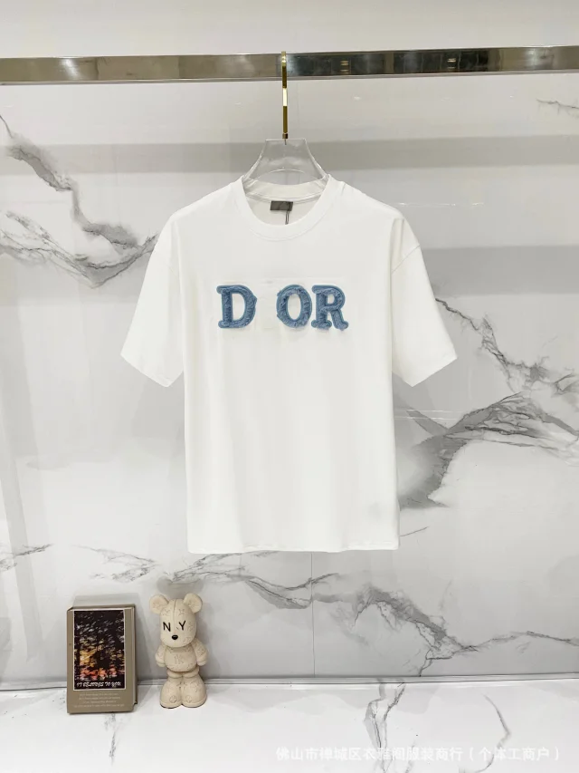 Dior T-Shirts Logo Graphic product detail image 28