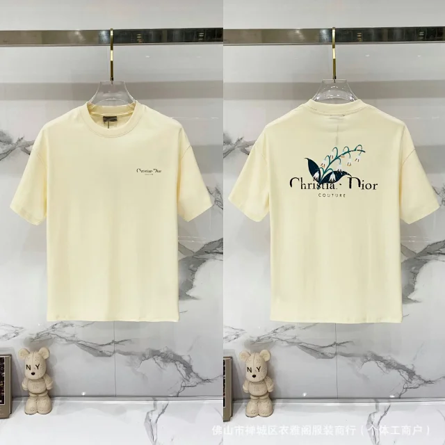 Dior T-Shirts Logo Graphic product detail image 44