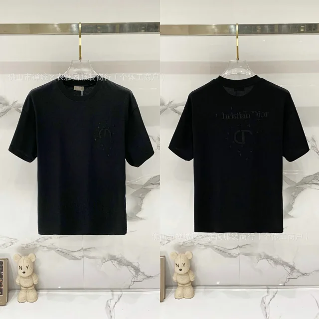 Dior T-Shirts Logo Graphic product detail image 18