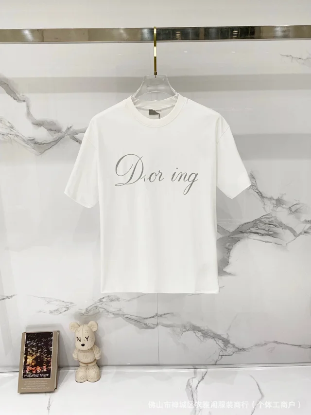 Dior T-Shirts Logo Graphic product detail image 34
