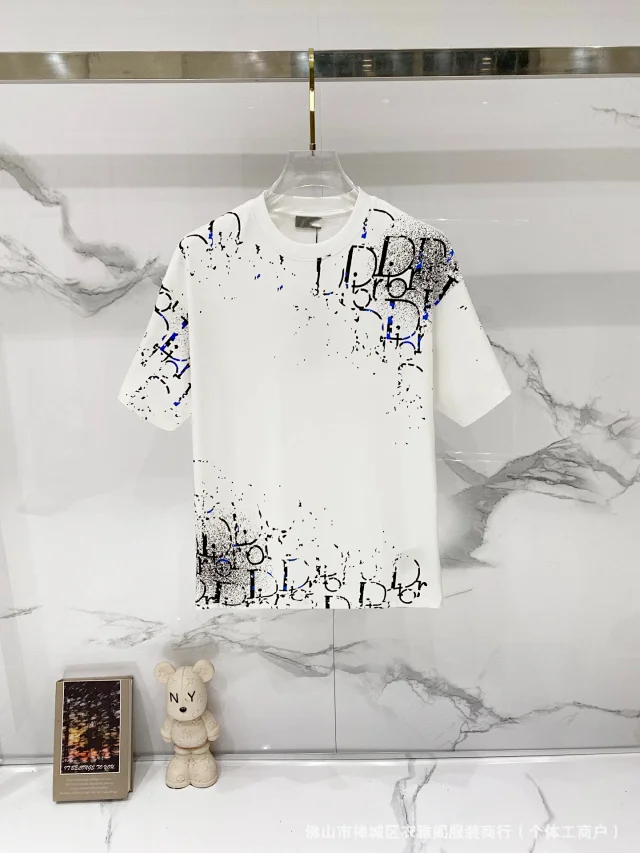 Dior T-Shirts Logo Graphic product detail image 30