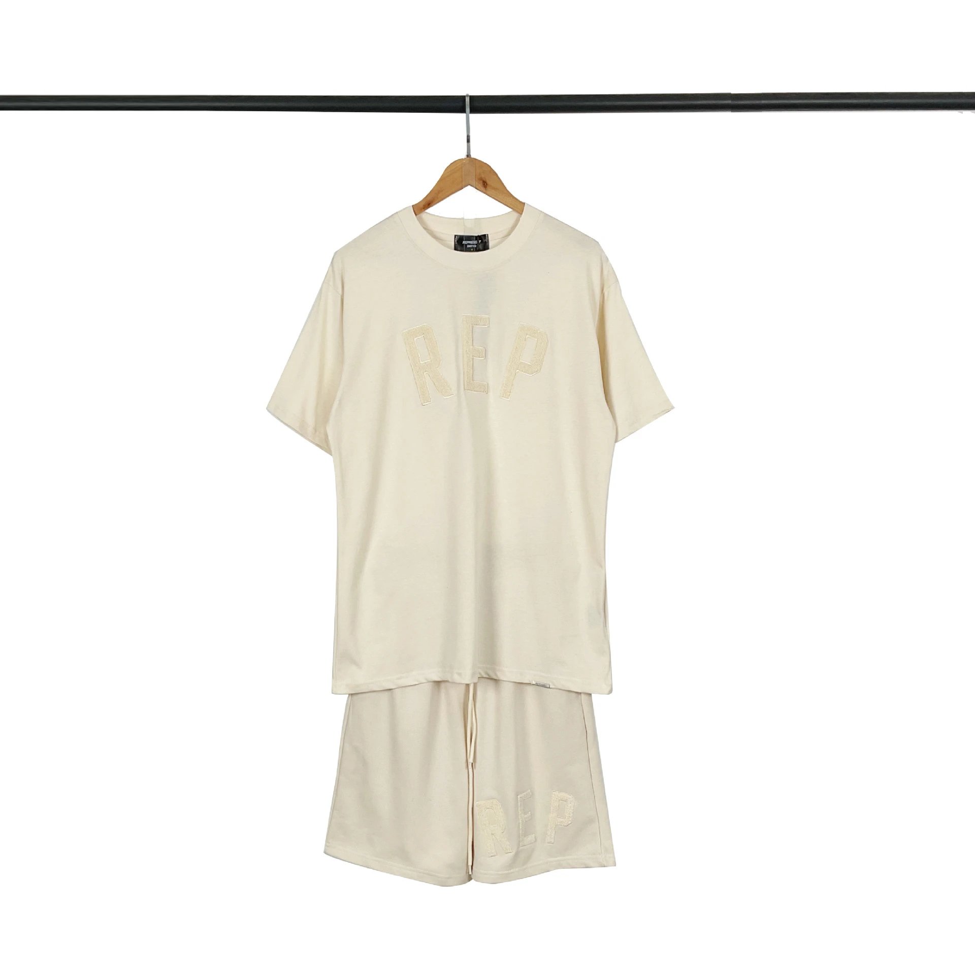 Represent REP Logo Shorts Sage Green - 20
