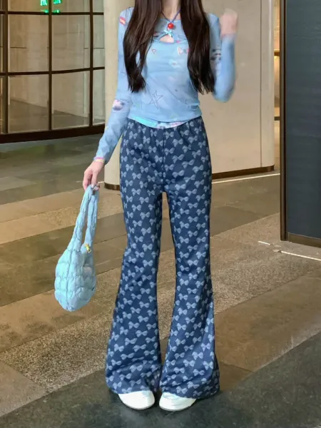 Design Bow Print Wide-Leg Pants in Dark Gray with Light Blue Top and Bag - 8
