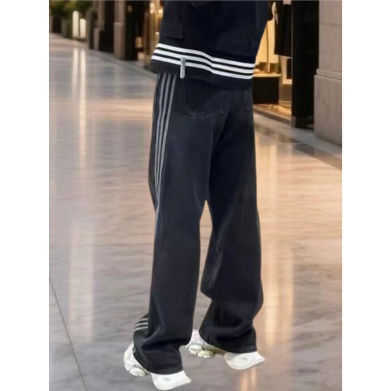 adidas Jeans Wide-Leg Three-Stripe image 5