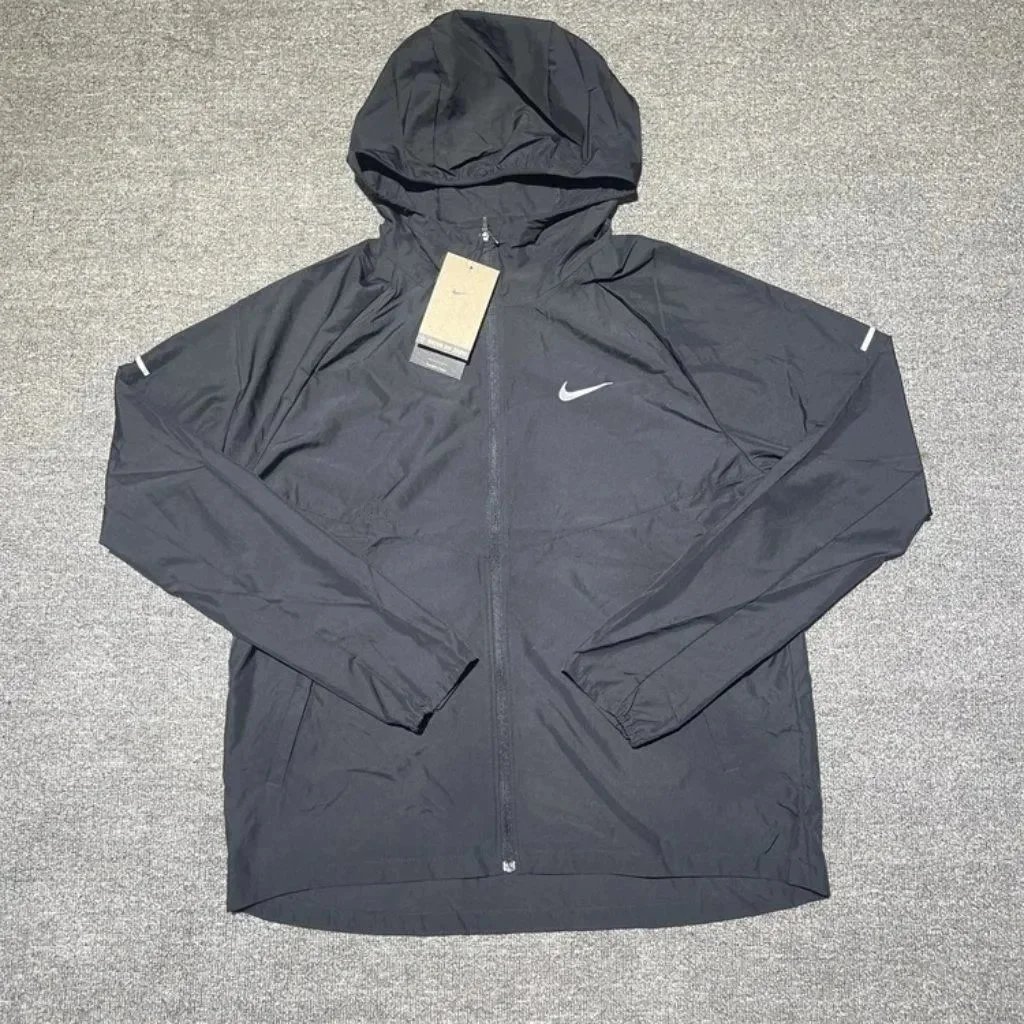 Nike Windrunner Hooded Jacket White Outerwear - 9