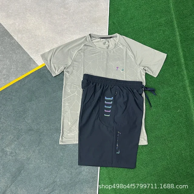 Li-Ning Tracksuits Short-Sleeve T-Shirt and Shorts Sports Set with Geometric Print product detail image 7