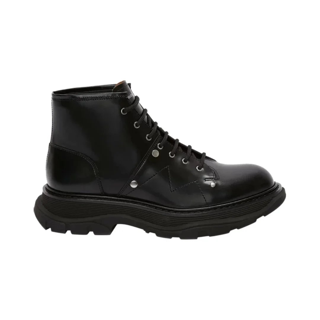 Lace-up Boot Black