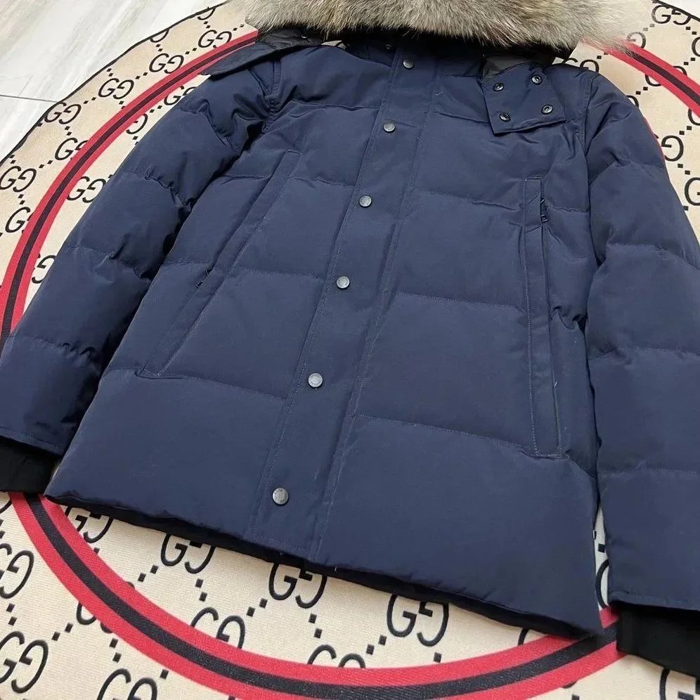 Canada Goose Down Jacket photo 4