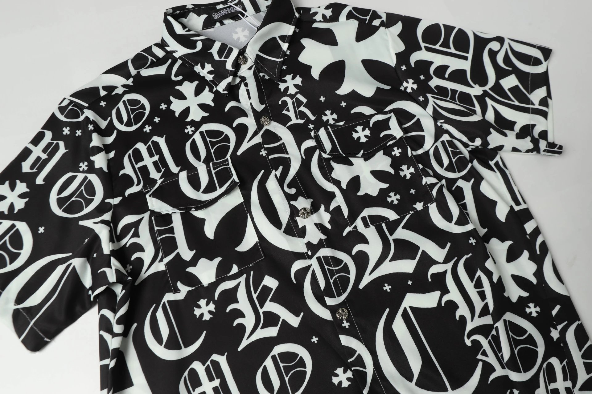 Chrome Hearts Gothic Lettering Print Shorts Black / White - 10