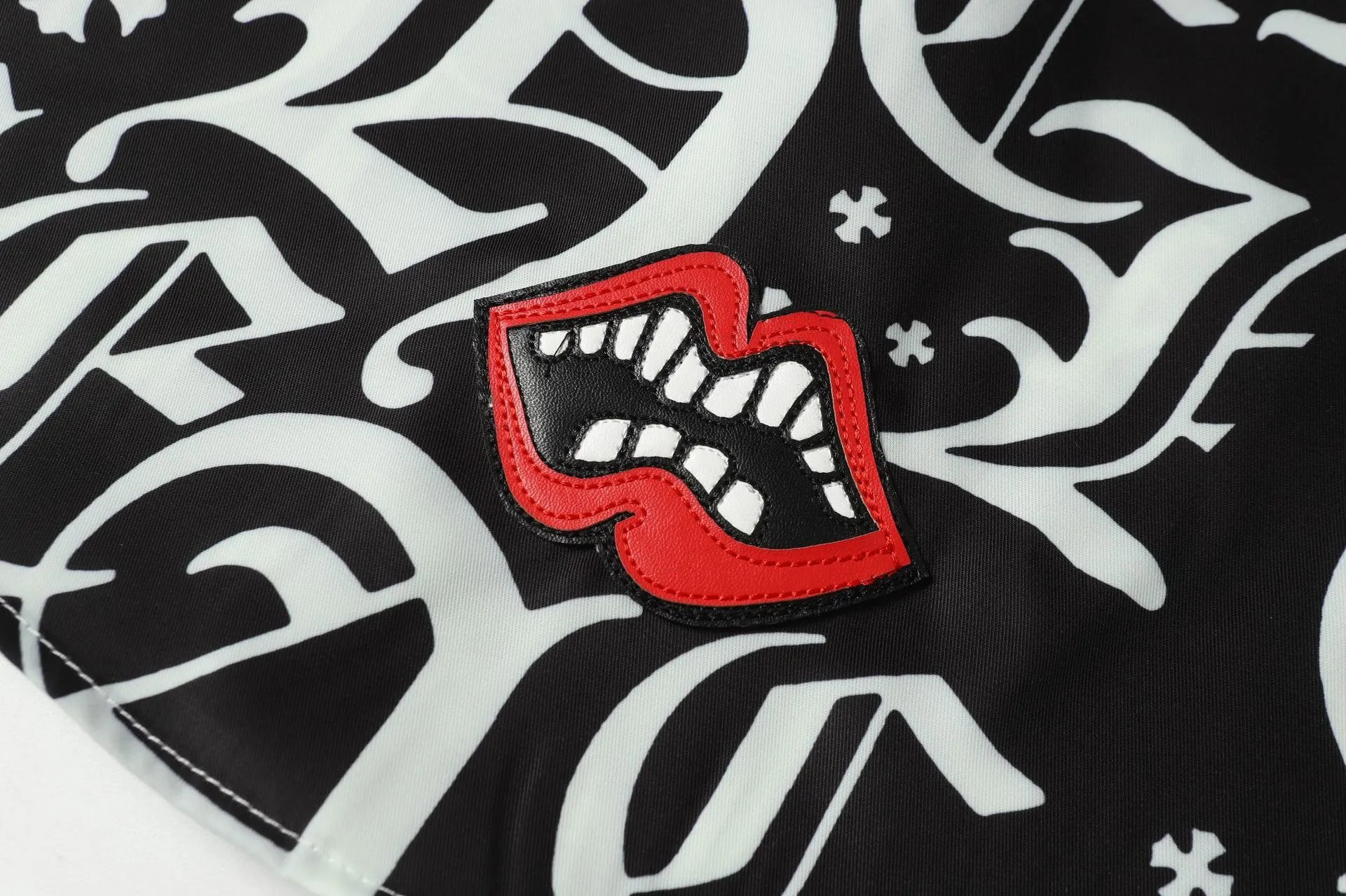 Chrome Hearts Gothic Lettering Print Shorts Black / White - 15