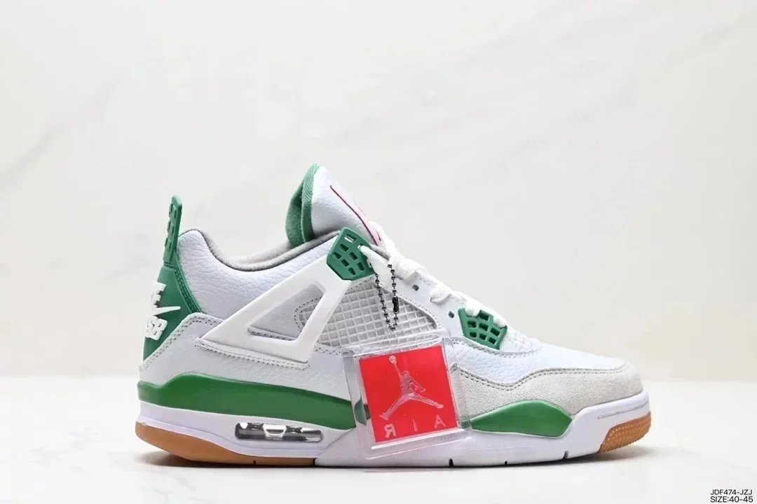 Classic Versatile Sneaker photo 8