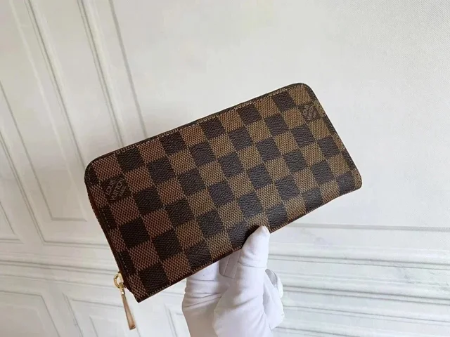 Louis Vuitton Wallets & Card Holders Assorted key pouch and bifold wallet styles product detail image 7