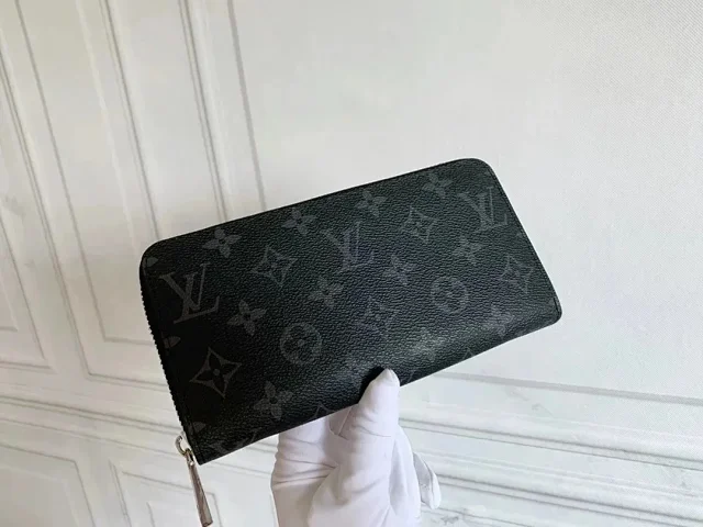 Louis Vuitton Wallets & Card Holders Assorted key pouch and bifold wallet styles product detail image 3