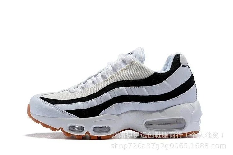 Shock Absorbing Outdoor Running Shoe photo 7