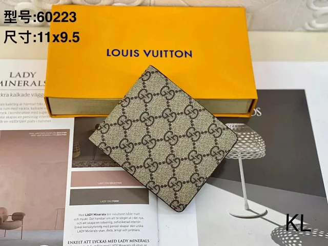 Gucci Wallets & Card Holders 60223 GG Monogram Bi-Fold Wallet product detail image 2