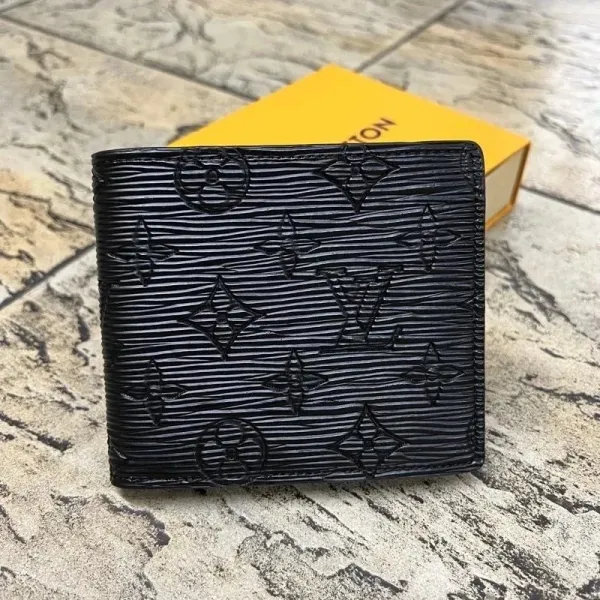 Louis Vuitton x Supreme Epi Leather Bi-Fold Wallet Black Short Wallet - 11