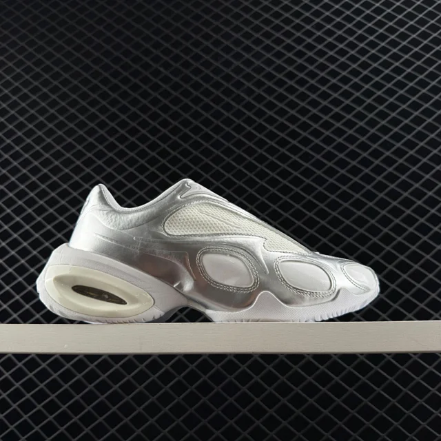 Nike Sneakers Low-top with mesh panels, oval overlays, and a visible heel air unit product detail image 11
