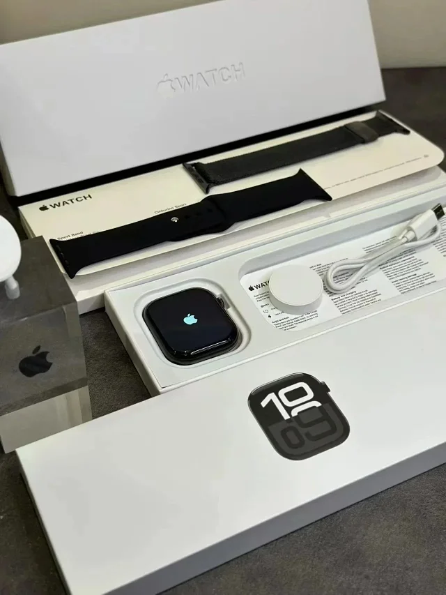 Unbranded Smartwatches Square touchscreen smartwatch with silicone strap product detail image 8