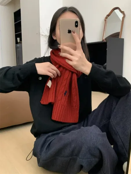 Ralph Lauren Cable Knit Scarf Red Cashmere-Blend Scarf - 1