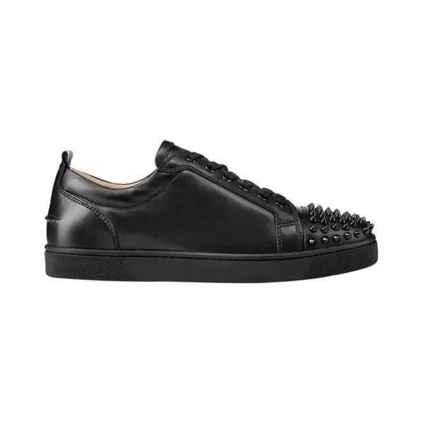 SpikesBlack