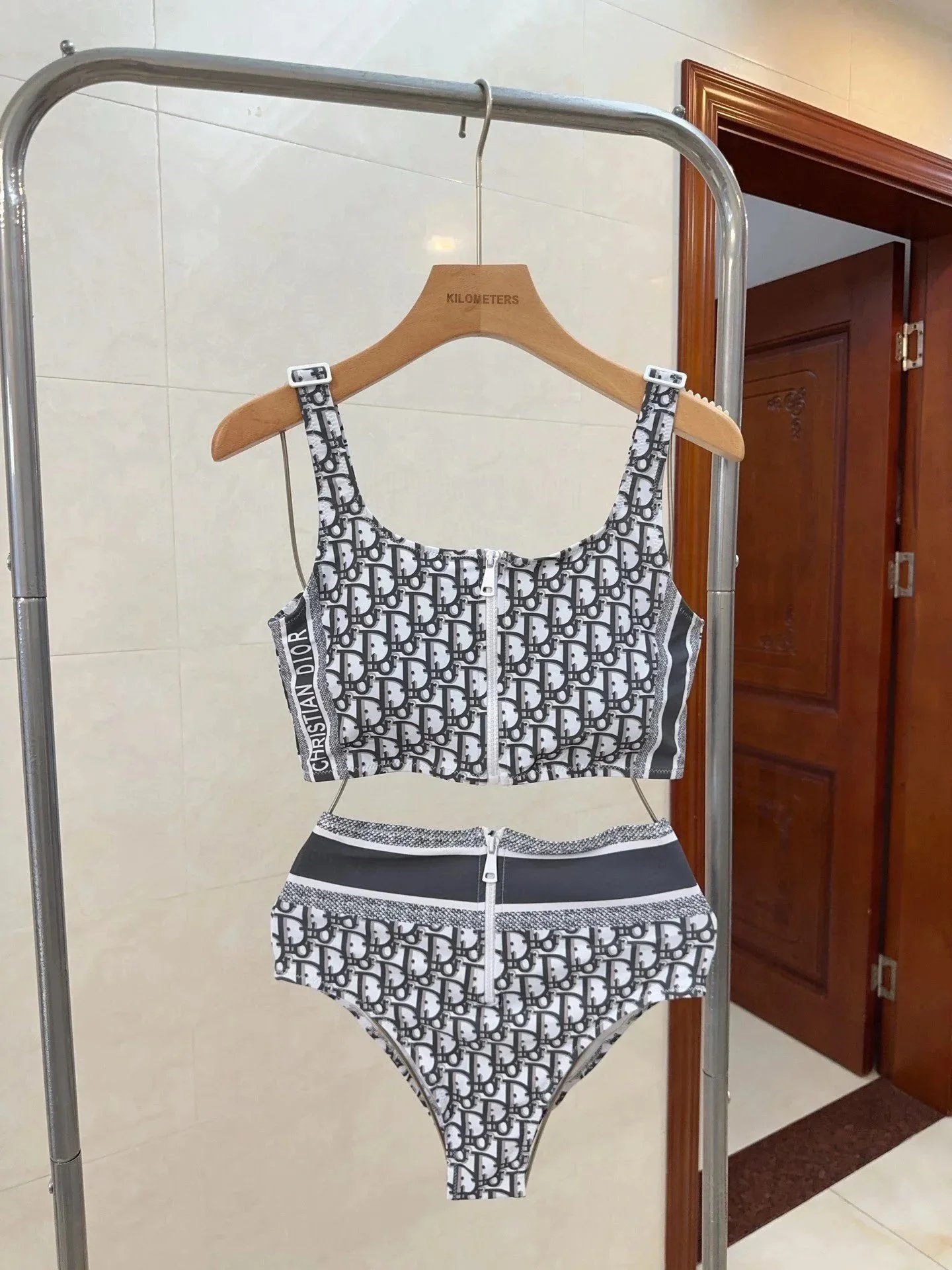 Product view 29