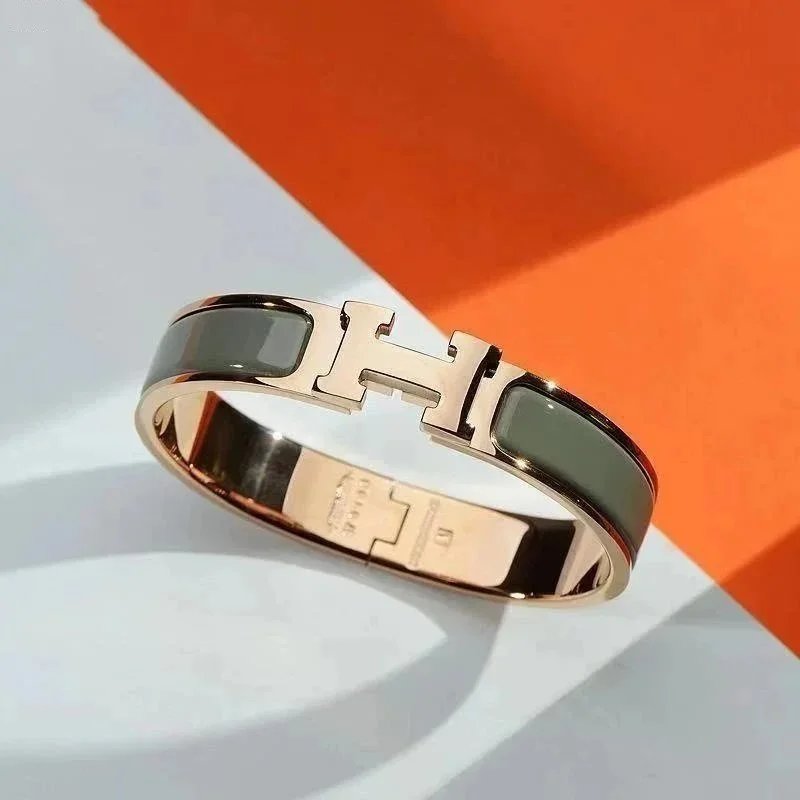 Product view 18