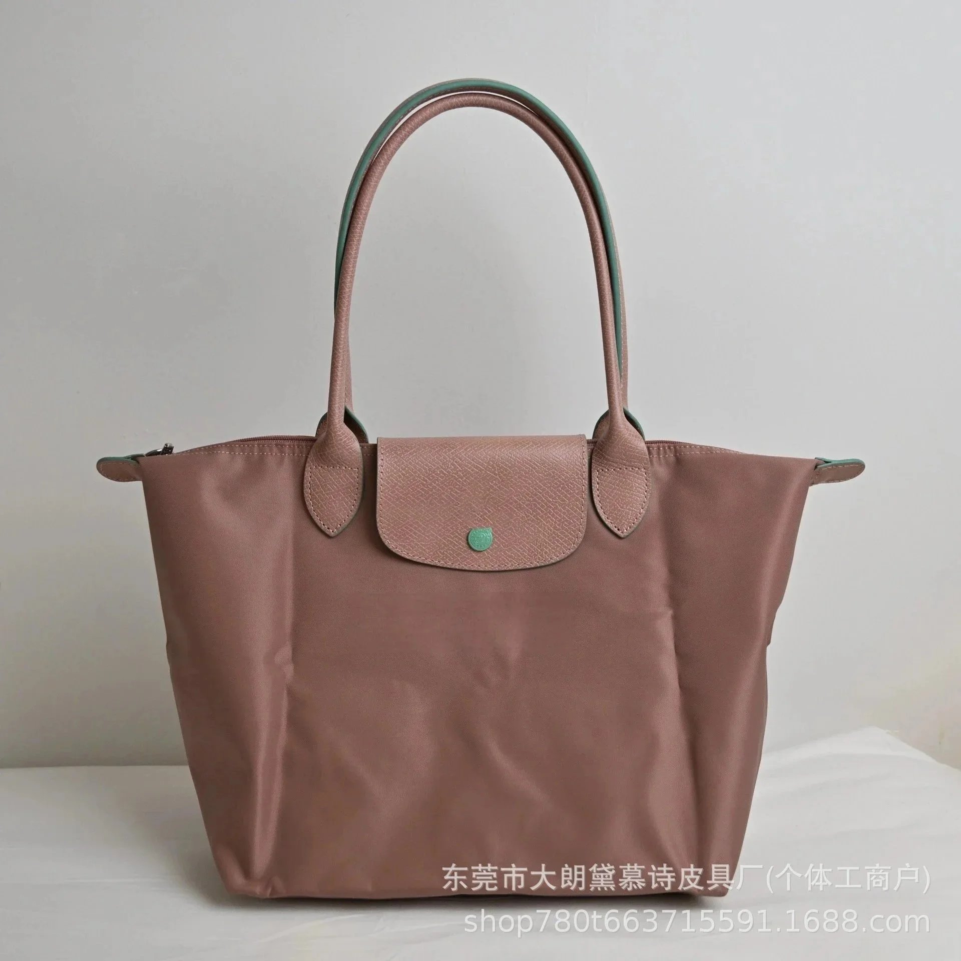 P13 Anniversary Powder