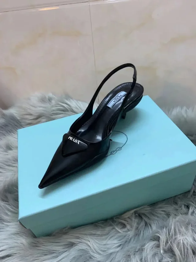 Prada High Heels Pointed-Toe Slingback Pumps with Triangle Logo Plaque product detail image 5