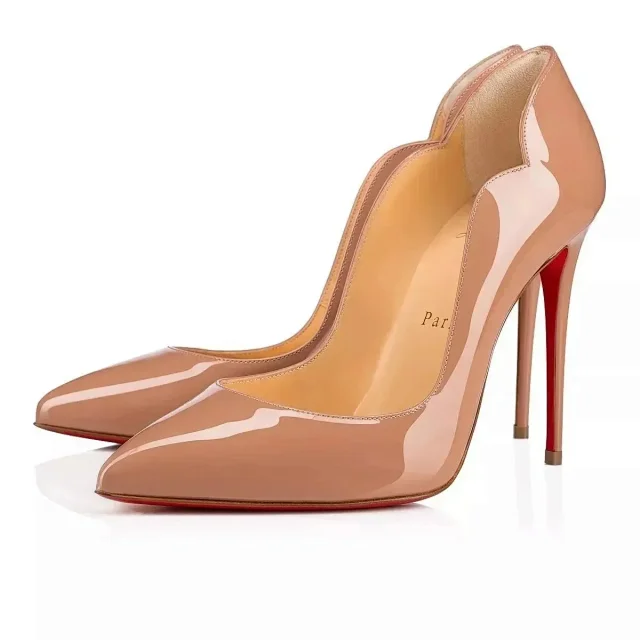 Christian Louboutin High Heels Pointed-Toe Stiletto Pumps with Red Soles product detail image 5