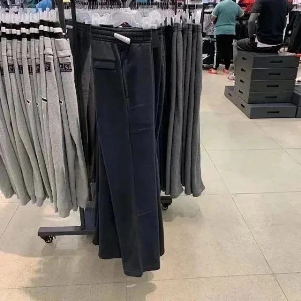 Nike Sportswear Club Fleece Sweatpants Gray and Black - 6