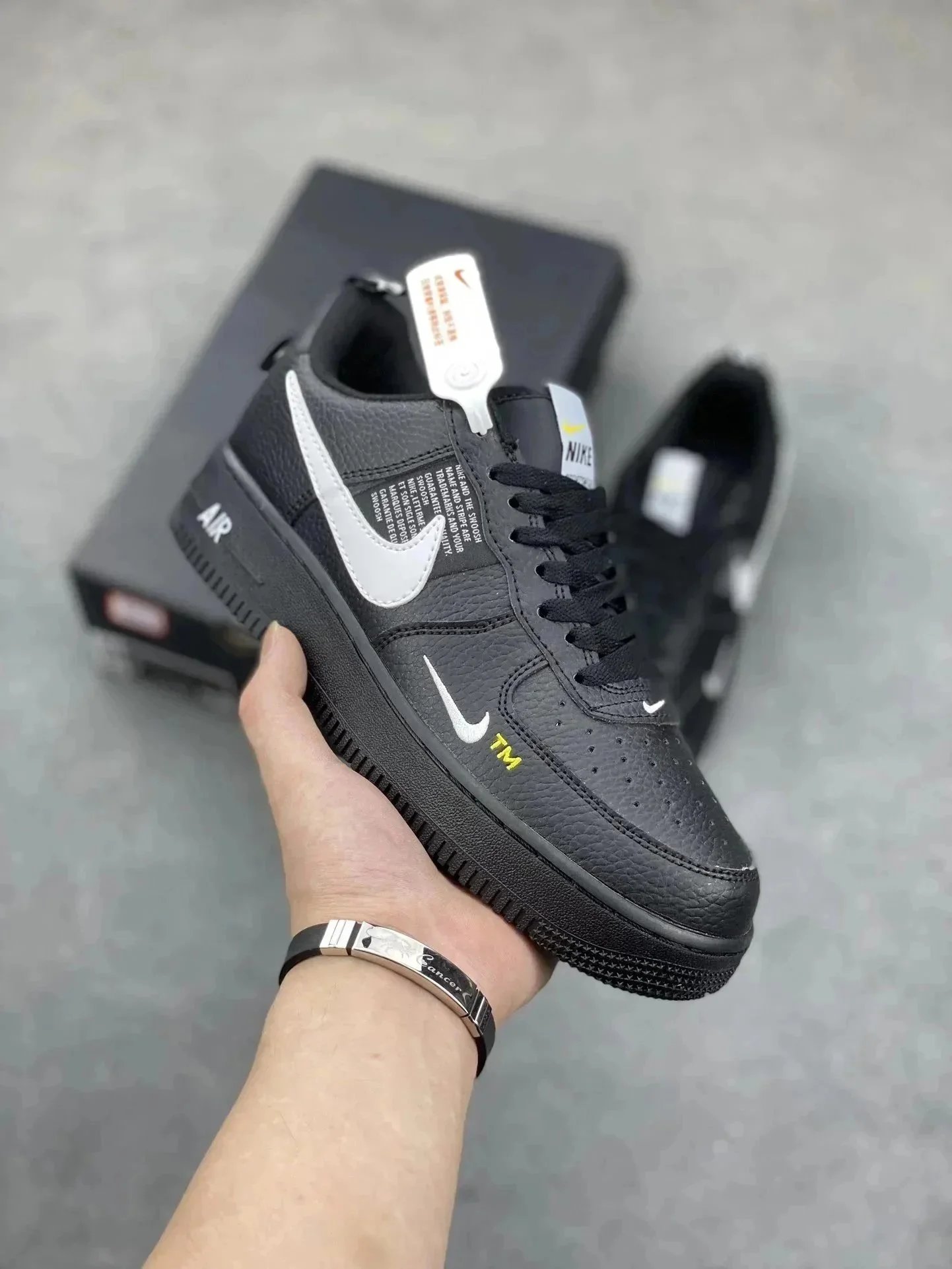 Product view 23